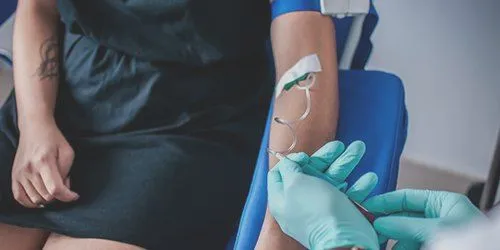 service-prelevement-globuline-blainville-6b6c2b78-694w